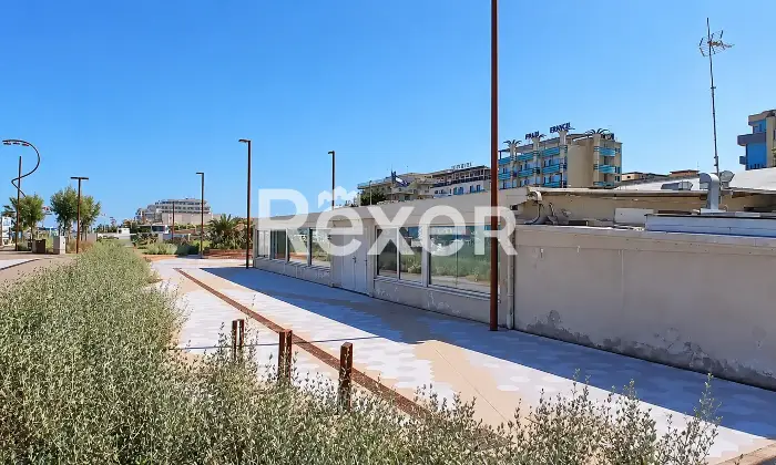 Rexer-RIMINI-Locale-pronto-alluso-ristorazione-e-intrattenimento-Altro