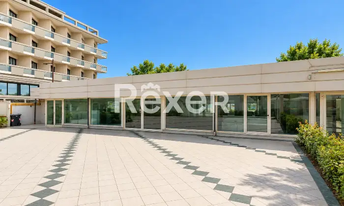 Rexer-RIMINI-Locale-pronto-alluso-ristorazione-e-intrattenimento-Altro