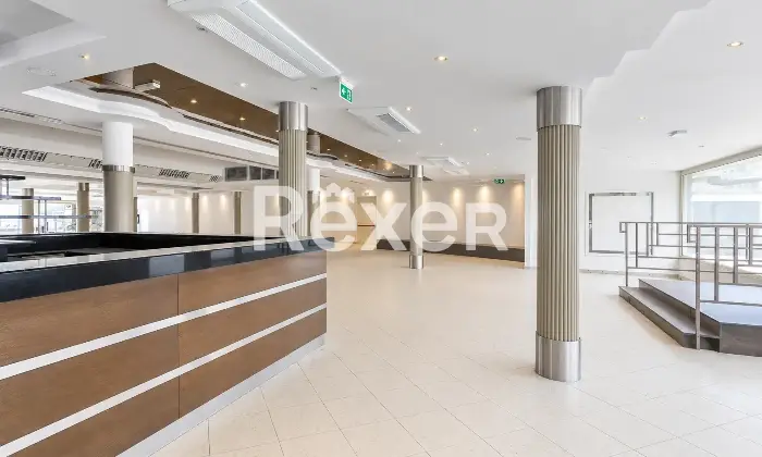 Rexer-RIMINI-Locale-pronto-alluso-ristorazione-e-intrattenimento-Altro