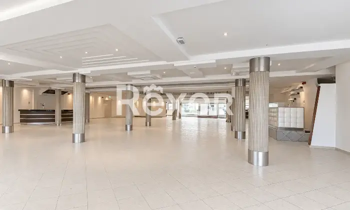 Rexer-RIMINI-Locale-pronto-alluso-ristorazione-e-intrattenimento-Altro