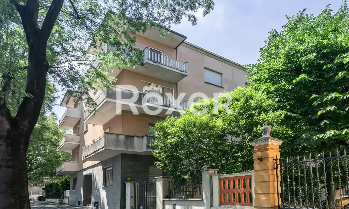 Rexer-Bologna-NUDA-PROPRIETA-Appartamento-con-balcone-e-garage-Altro