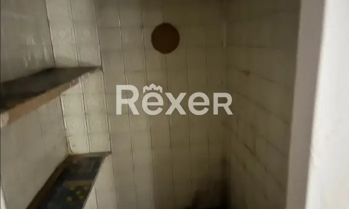Rexer-Ischitella-Casa-su-due-piani-in-vendita-in-Via-Pietro-Giannone-ad-Ischitella-Altro