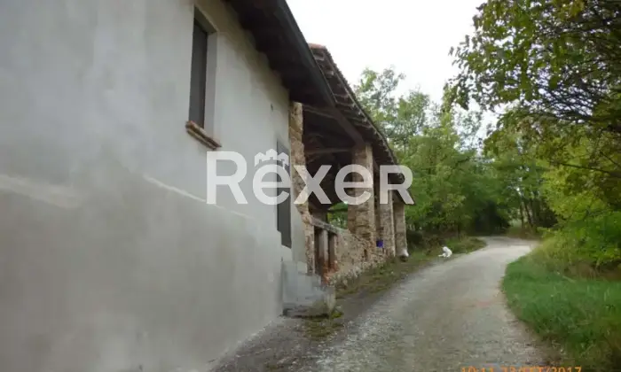 Rexer-Alta-Val-Tidone-Complesso-rurale-in-vendita-in-localit-La-Cannavuzza-ad-Alta-Val-Tidone-Altro