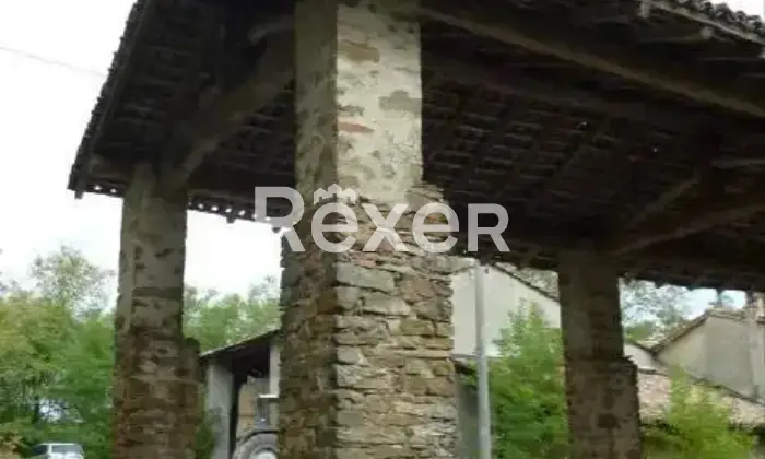 Rexer-Alta-Val-Tidone-Complesso-rurale-in-vendita-in-localit-La-Cannavuzza-ad-Alta-Val-Tidone-Altro