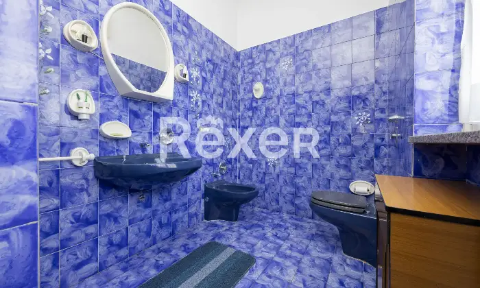 Rexer-Concorezzo-Concorezzo-Villa-singola-di-mq-con-taverna-e-giardino-di-mq-Altro