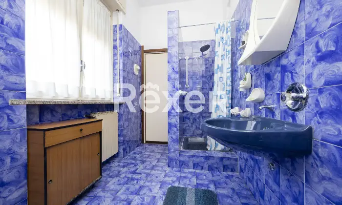 Rexer-Concorezzo-Concorezzo-Villa-singola-di-mq-con-taverna-e-giardino-di-mq-Altro