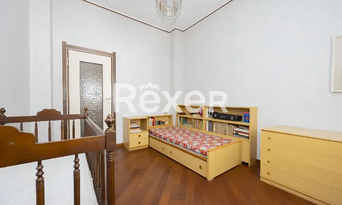 Rexer-Concorezzo-Concorezzo-Villa-singola-di-mq-con-taverna-e-giardino-di-mq-Altro