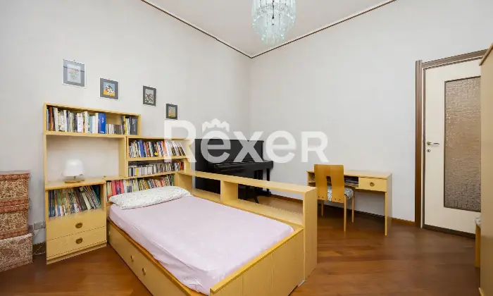 Rexer-Concorezzo-Concorezzo-Villa-singola-di-mq-con-taverna-e-giardino-di-mq-Altro