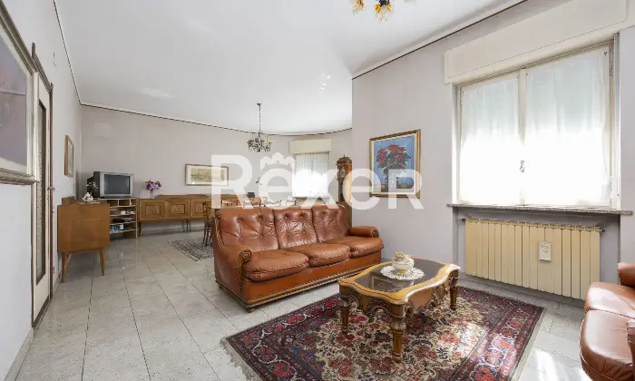 Rexer-Concorezzo-Concorezzo-Villa-singola-di-mq-con-taverna-e-giardino-di-mq-Altro