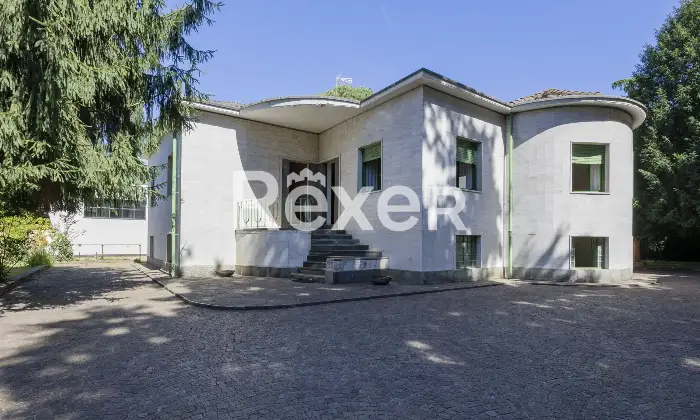 Rexer-Concorezzo-Concorezzo-Villa-singola-di-mq-con-taverna-e-giardino-di-mq-Altro