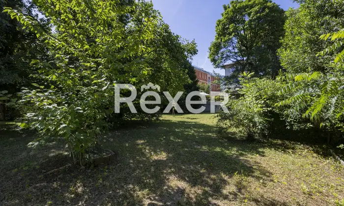 Rexer-Concorezzo-Concorezzo-Villa-singola-di-mq-con-taverna-e-giardino-di-mq-Altro