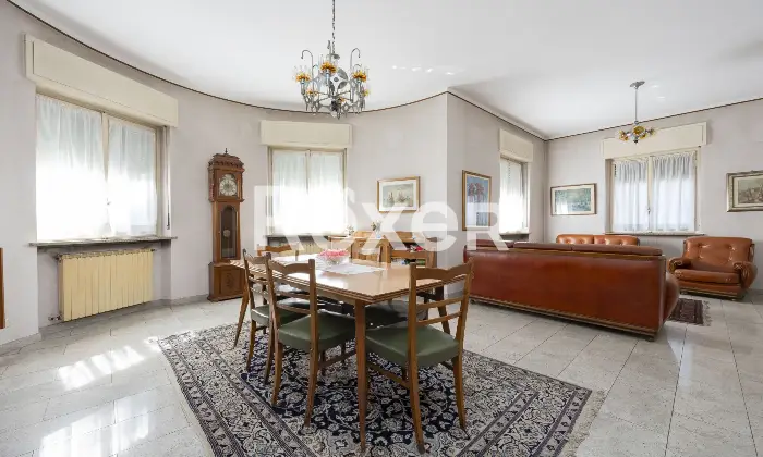 Rexer-Concorezzo-Concorezzo-Villa-singola-di-mq-con-taverna-e-giardino-di-mq-Altro