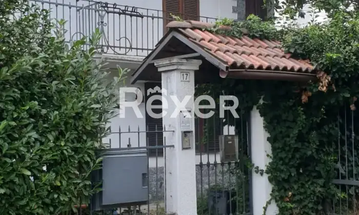 Rexer-Rivarolo-Canavese-Rivarolo-Canavese-Due-appartamenti-indipendenti-su-due-piani-posto-auto-Altro