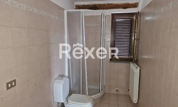 Rexer-Rivarolo-Canavese-Rivarolo-Canavese-Due-appartamenti-indipendenti-su-due-piani-posto-auto-Altro