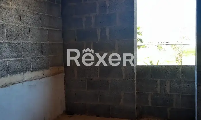 Rexer-PresicceAcquarica-Fabbricato-indipendente-allo-stato-rustico-Altro