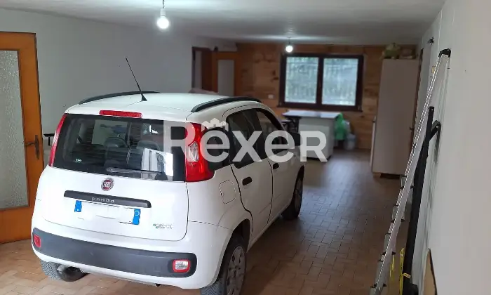Rexer-Suzzara-Titolo-Esclusiva-villa-singola-con-ampio-giardino-privato-e-garage-ampio-a-Suzzara-Altro