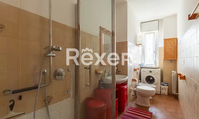 Rexer-Binasco-Ampio-Locali-con-box-auto-e-balcone-panoramico-Altro