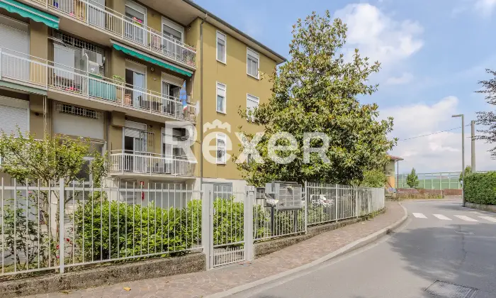Rexer-Grassobbio-Trilocale-con-garage-e-cantina-in-buono-stato-Altro
