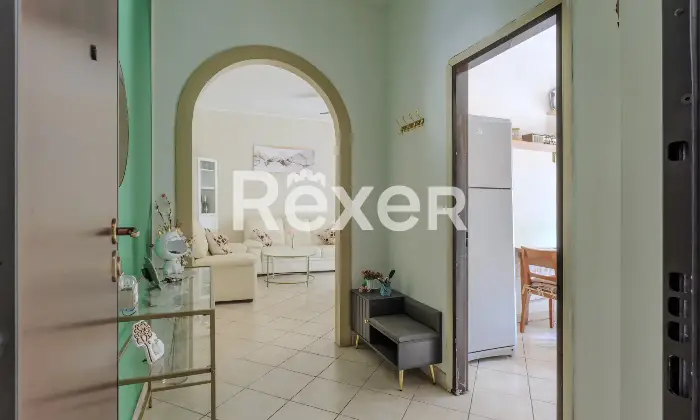 Rexer-Grassobbio-Trilocale-con-garage-e-cantina-in-buono-stato-Altro