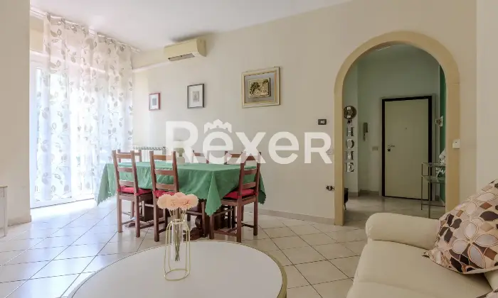 Rexer-Grassobbio-Trilocale-con-garage-e-cantina-in-buono-stato-Altro