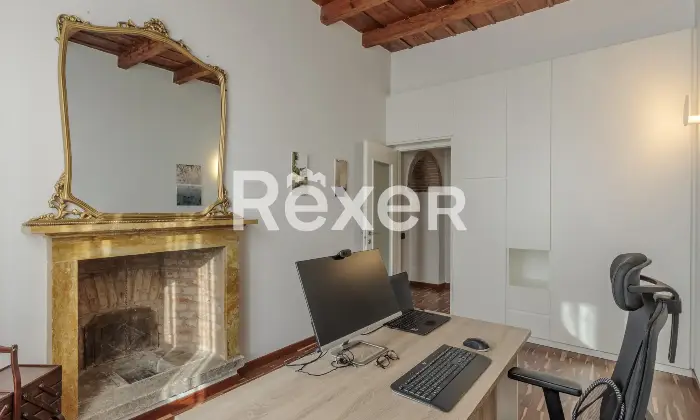 Rexer-Bergamo-Appartamento-ristrutturato-in-stabile-depoca-con-box-di-ampia-metratura-Altro