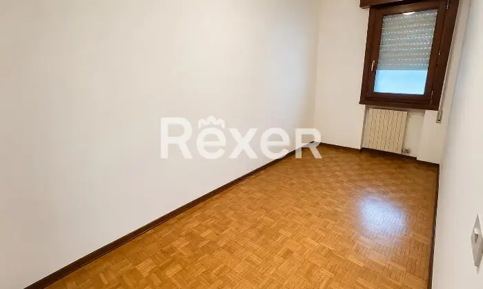 Rexer-Cadoneghe-Cadoneghe-PD-Luminoso-appartamento-bicamere-in-contesto-di-sole-quattro-unit-Altro