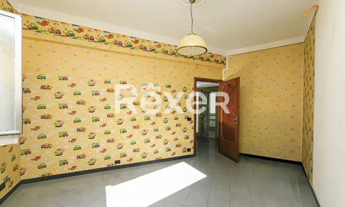 Rexer-Genova-VENDESILUMINOSO-APPARTAMENTO-MQ-PIU-BOX-MQ-EURO-Altro