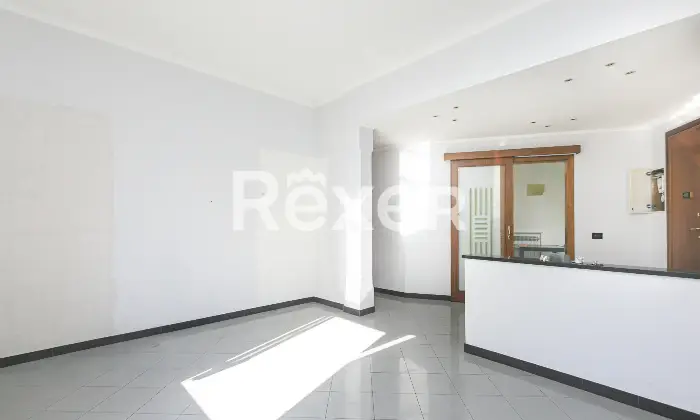 Rexer-Genova-VENDESILUMINOSO-APPARTAMENTO-MQ-PIU-BOX-MQ-EURO-Altro