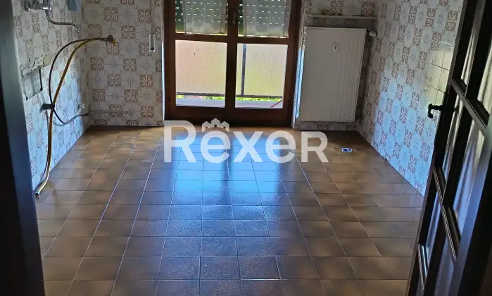 Rexer-visone-Ottima-opportunit-a-Visone-appartamento-con-ascensore-e-garage-Altro
