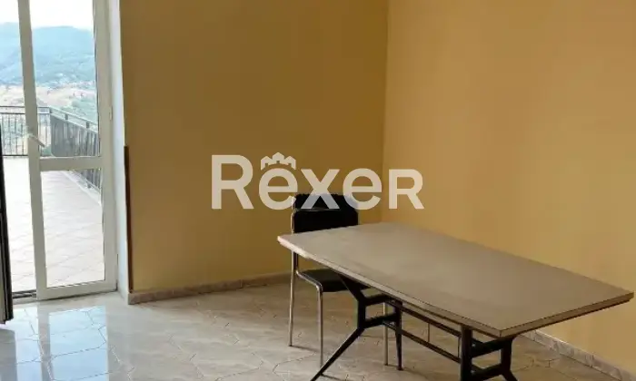 Rexer-Agnone-Appartamento-su-due-piani-in-vendita-in-Corso-Vittorio-Emanuele-ad-Agnone-Altro