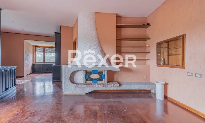 Rexer-Mostacciano-Appartamento-con-cantina-e-box-auto-Altro