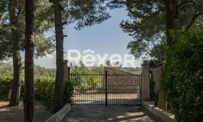 Rexer-Andria-Villa-in-vendita-in-Contrada-Lama-di-Carro-co-Cugno-di-Volpe-Altro