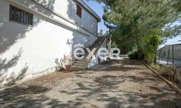 Rexer-Andria-Villa-in-vendita-in-Contrada-Lama-di-Carro-co-Cugno-di-Volpe-Altro