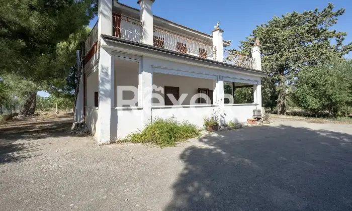 Rexer-Andria-Villa-in-vendita-in-Contrada-Lama-di-Carro-co-Cugno-di-Volpe-Altro