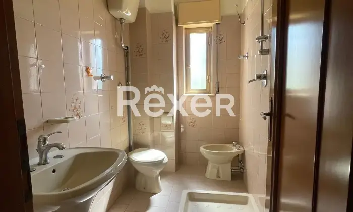 Rexer-Reggio-Calabria-Ampio-appartamento-con-ascensore-Altro