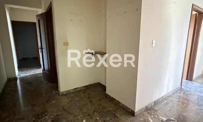 Rexer-Reggio-Calabria-Ampio-appartamento-con-ascensore-Altro