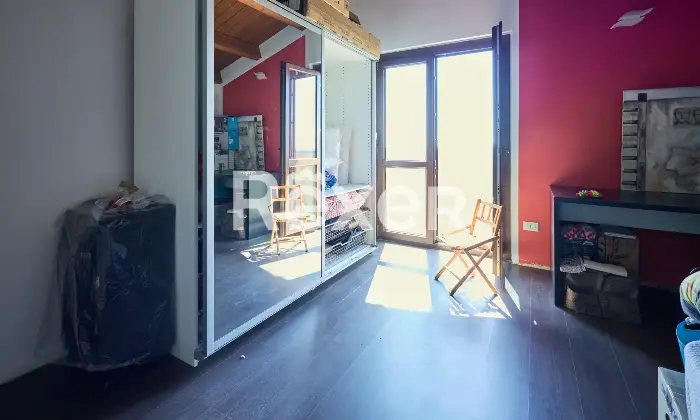 Rexer-Ari-VILLETTA-INDIPENDENTE-CON-TERRENO-DI-MQ-E-CANTINA-Altro