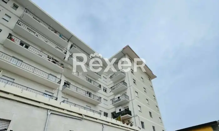 Rexer-Lamezia-Terme-Ampio-ufficio-in-vendita-in-Via-Piersanti-Mattarella-a-Lamezia-Terme-Altro