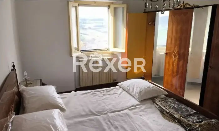 Rexer-Lapedona-Casa-di-paese-in-vendita-in-Largo-IV-Novembre-a-Lapedona-Altro