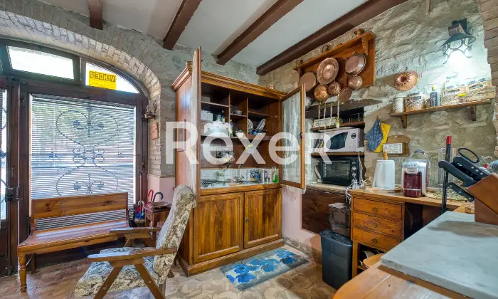 Rexer-Castel-Viscardo-Porzione-di-casa-storica-nel-cuore-di-Castel-Viscardo-Altro