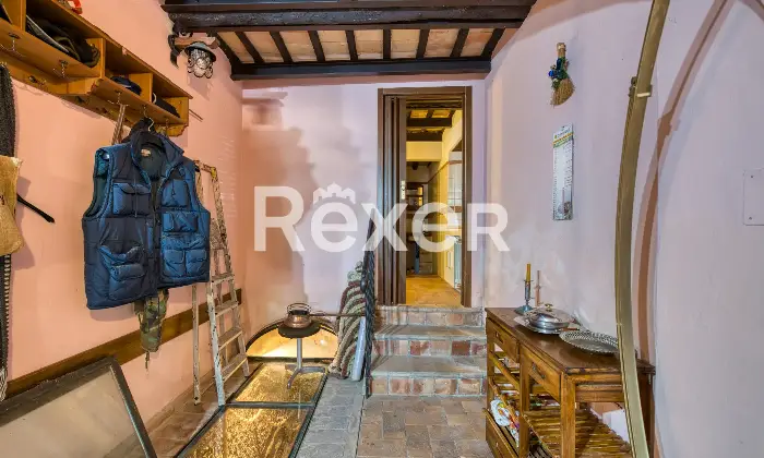 Rexer-Castel-Viscardo-Porzione-di-casa-storica-nel-cuore-di-Castel-Viscardo-Altro