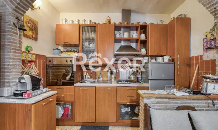 Rexer-Castel-Viscardo-Porzione-di-casa-storica-nel-cuore-di-Castel-Viscardo-Altro