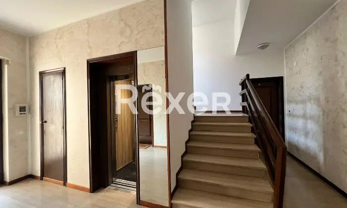 Rexer-FRANCAVILLA-AL-MARE-Mansarda-luminosa-con-terrazze-e-studio-a-pochi-passi-dal-mare-Altro