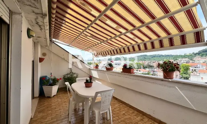 Rexer-FRANCAVILLA-AL-MARE-Mansarda-luminosa-con-terrazze-e-studio-a-pochi-passi-dal-mare-Altro