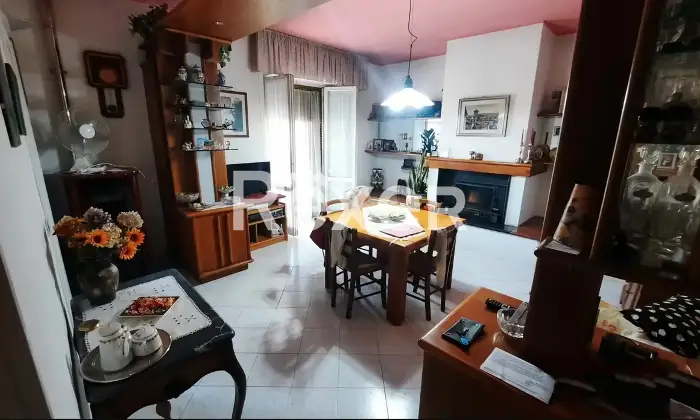 Rexer-Cossignano-Appartamento-in-vendita-in-Via-Borgo-San-Paolo-a-Cossignano-Altro