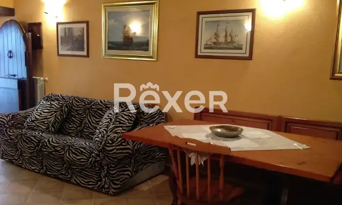 Rexer-Scapoli-Casa-indipendente-in-vendita-in-Via-Buonconsiglio-a-Scapoli-Altro