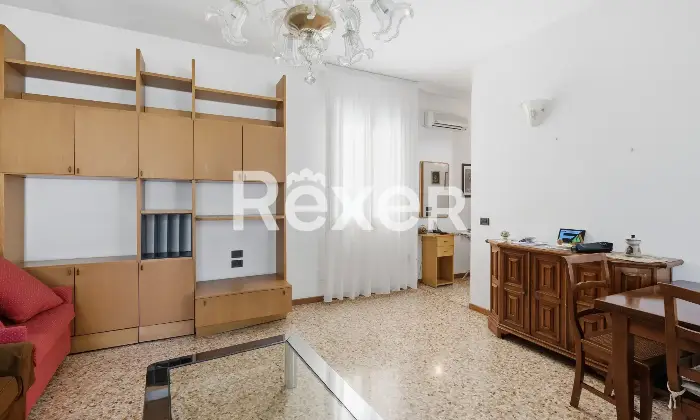 Rexer-Vicenza-Appartamento-con-garage-in-piccola-palazzina-di-quattro-unit-Altro