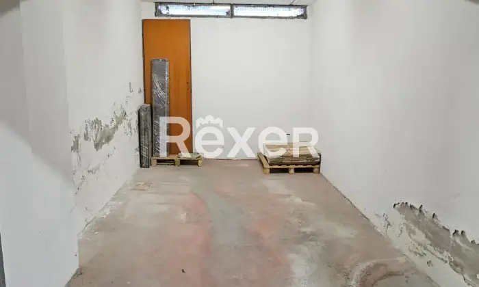 Rexer-Modena-Luminoso-appartamento-con-box-auto-Altro