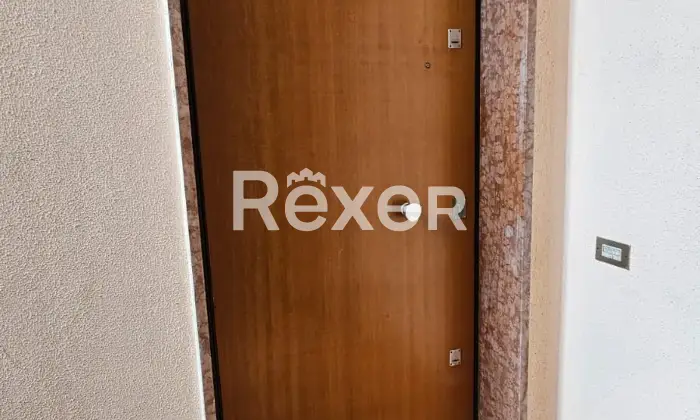 Rexer-Modena-Luminoso-appartamento-con-box-auto-Altro