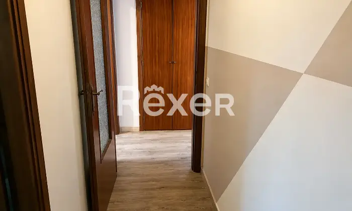 Rexer-Reggio-Emilia-Appartamento-con-box-e-cantina-Altro